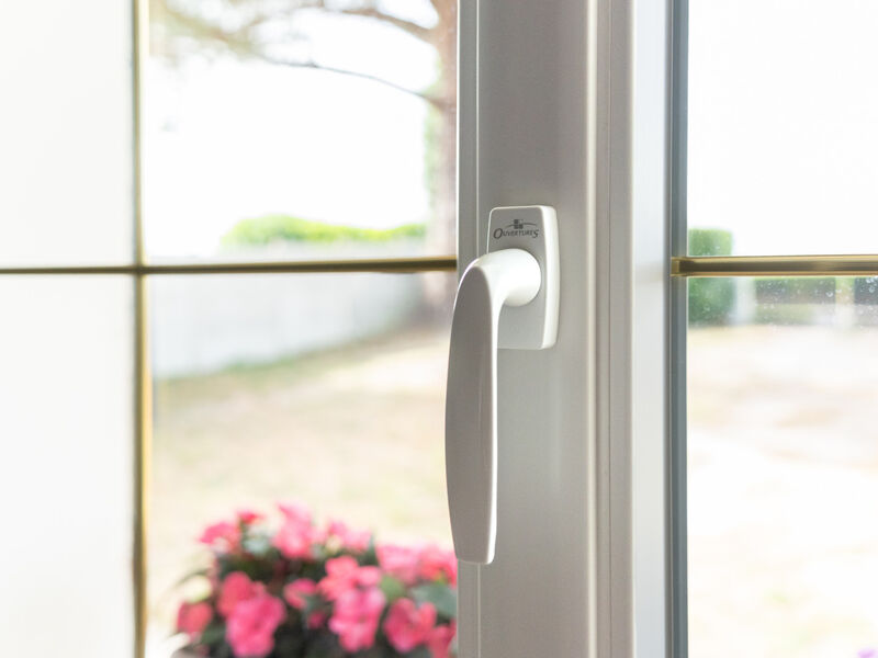 Fenêtre sur mesure à Eaubonne : PVC, aluminium ou bois, quel matériau choisir ?